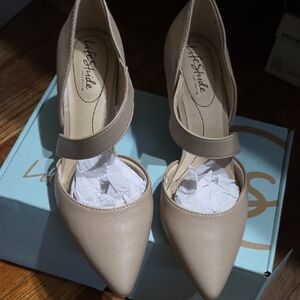 Life Stride Women's Beige Heels